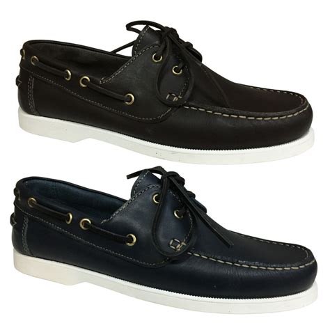 scarpa da barca ingrassata